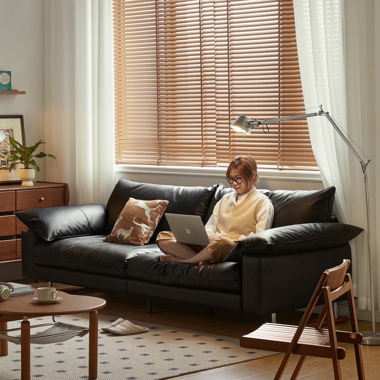 86.61" Faux Leather Sofa Vintage Style for Living Room
